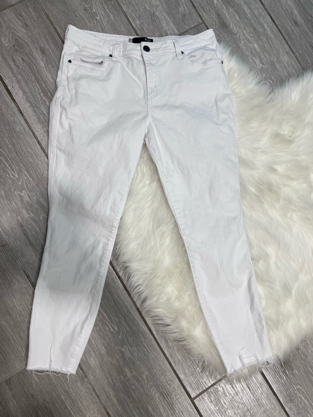 KUT from the Kloth White Skinny Jeans with Raw Hem
